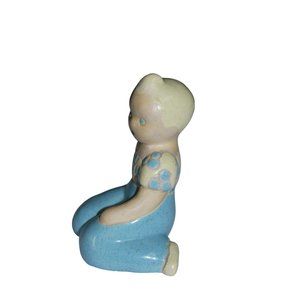 N/A Art Small Vintage Ceramic Little Girl With Short Hair Figurine